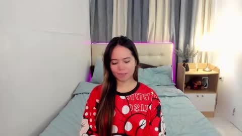 Snapshot of ladyrubelyn chatting on 10-24-25, 05:04 Ruby online show from 10-24-25, 05:04