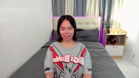 Snapshot of ladyrubelyn chatting on 11-18-25, 03:45 Ruby online show from 11-18-25, 03:45