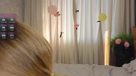 Snapshot of lafeti chatting on 10-04-25, 06:44 Lilia online show from 10-04-25, 06:44