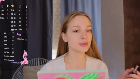 Snapshot of lafeti chatting on 11-14-25, 06:23 Lilia online show from 11-14-25, 06:23