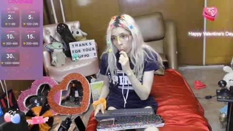 Snapshot of laflakita21 chatting on 12-05-24, 11:29 Skinnygirl online show from 12-05-24, 11:29