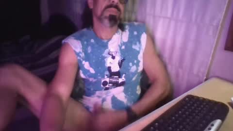 La Genova esta Dura beard boy male dick mastubate latinosexy latinohot latino glasses mature strong stronglegs online show from 07-17-26, 04:30