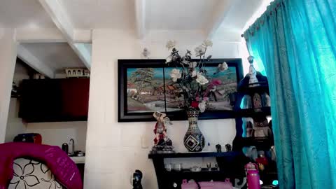 laia_hadid online show from 04-07-26, 02:28