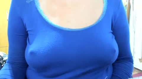 Snapshot of lailasensu chatting on 06-29-26, 12:05 LAILA online show from 06-29-26, 12:05