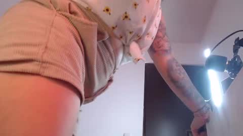 Snapshot of laimorgan chatting on 10-03-25, 08:28 LALI online show from 10-03-25, 08:28