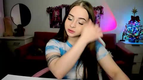 Kira online show from 12-01-25, 08:25