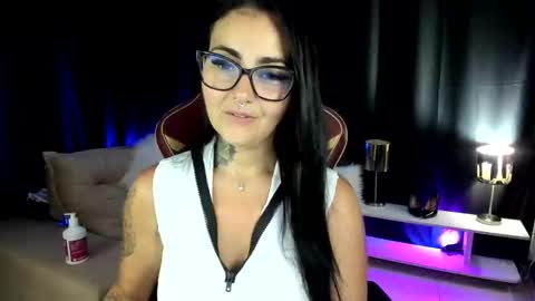 LaisFantasy online show from 02-18-25, 11:08