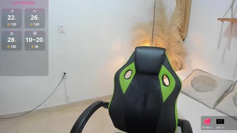 lakshmi_rai online show from 02-26-25, 07:27