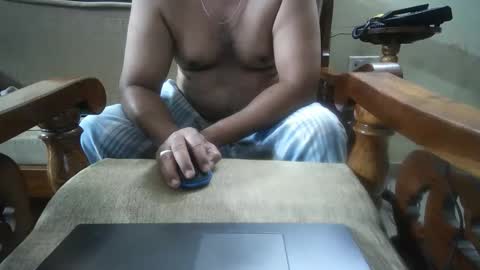 Honey man online show from 04-19-26, 02:27