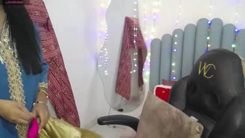 Laskhmirani online show from 04-14-26, 12:00