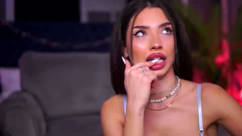 Lala online show from 01-09-26, 07:59