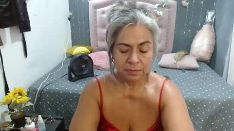 Snapshot of lalisha_96 chatting on 04-23-26, 11:51 lalisha online show from 04-23-26, 11:51