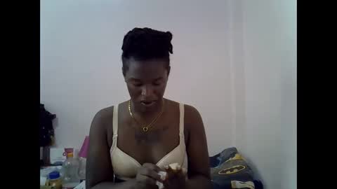 Snapshot of lamensha chatting on 10-16-25, 10:05 lamensha online show from 10-16-25, 10:05