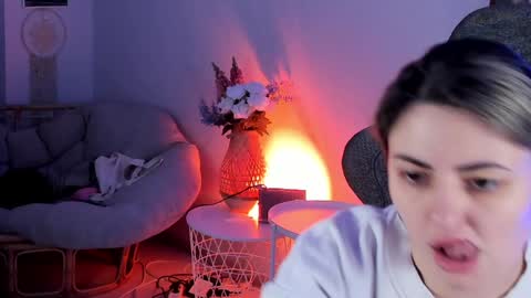 Snapshot of lana__may chatting on 12-07-24, 11:29 just call me Lana and her security online show from 12-07-24, 11:29