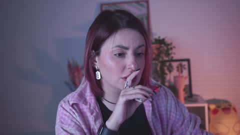 Snapshot of lana__may chatting on 12-21-24, 05:40 just call me Lana and her security online show from 12-21-24, 05:40