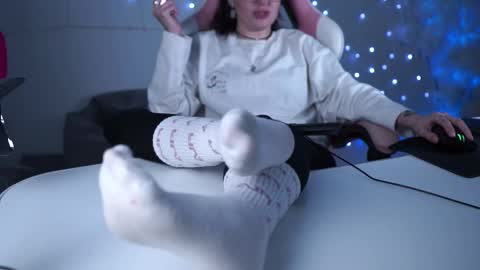 Snapshot of lana__may chatting on 03-09-25, 06:11 just call me Lana and her security online show from 03-09-25, 06:11