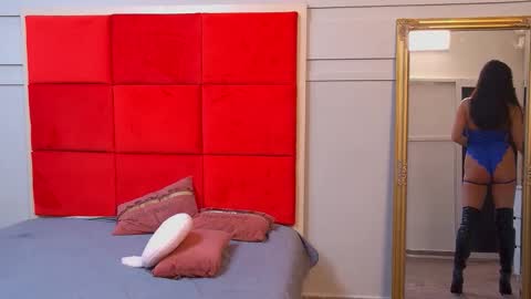 Snapshot of lana_banner chatting on 10-25-25, 08:22 LanaBanner online show from 10-25-25, 08:22