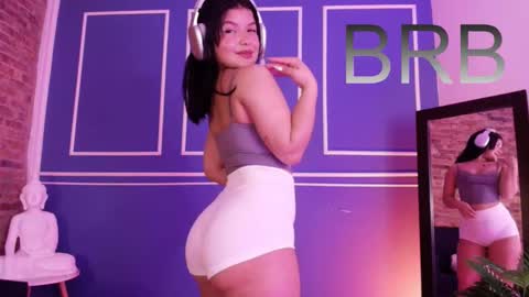  Lana  online show from 10-25-25, 11:29