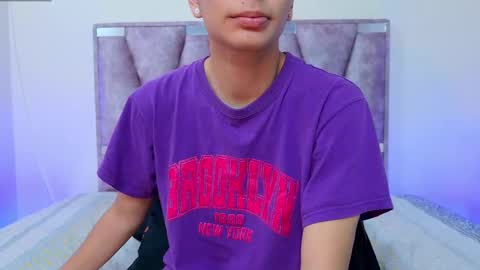 Lana online show from 09-28-25, 10:20