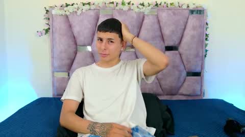 Snapshot of lana_bennett69 chatting on 03-01-26, 11:23 Lana online show from 03-01-26, 11:23