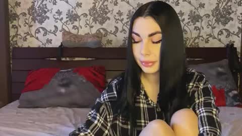 lana_del_play online show from 02-09-26, 08:29