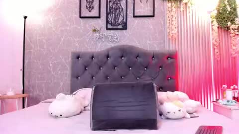 Snapshot of lana_gill chatting on 06-10-26, 07:13 lana_gill online show from 06-10-26, 07:13