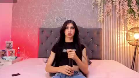 Snapshot of lana_gill chatting on 07-09-26, 07:18 lana_gill online show from 07-09-26, 07:18