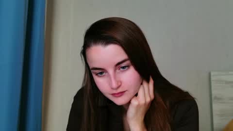 lana_gl online show from 05-28-26, 06:43