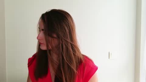 lana_gl online show from 06-19-26, 06:40