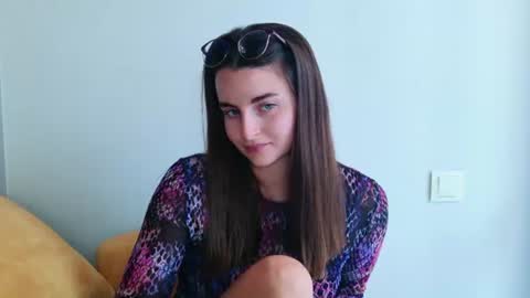 lana_gl online show from 06-29-26, 10:15