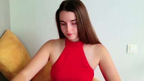lana_gl online show from 07-06-26, 08:33