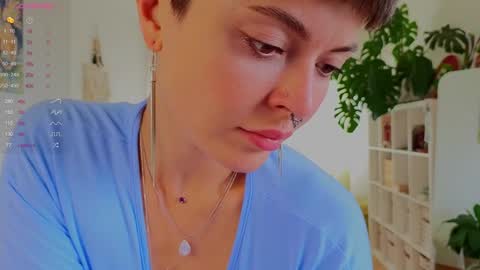 Lana online show from 09-10-25, 12:16