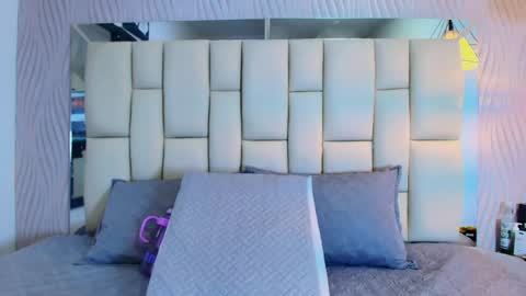 Snapshot of lana_sliim chatting on 05-08-26, 12:10 Vanessa online show from 05-08-26, 12:10