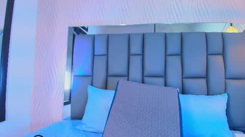 Snapshot of lana_sliim chatting on 07-09-26, 12:09 Vanessa online show from 07-09-26, 12:09