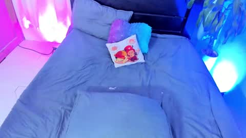 emma online show from 02-18-25, 10:14