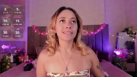 Snapshot of lanaamills chatting on 04-30-26, 04:52 Lana online show from 04-30-26, 04:52