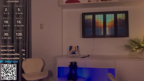 Snapshot of lanabosch chatting on 01-25-25, 11:32 Lana online show from 01-25-25, 11:32