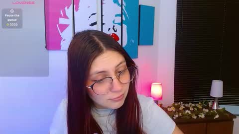 Alana Garcia  online show from 11-20-25, 11:43