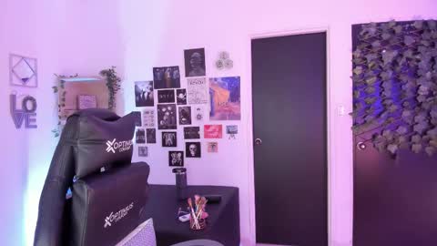 Snapshot of lanaherondale_ chatting on 11-23-25, 09:09 lanaherondale_ online show from 11-23-25, 09:09