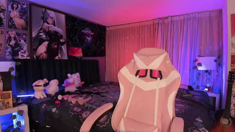 L A N A  online show from 01-17-25, 05:11