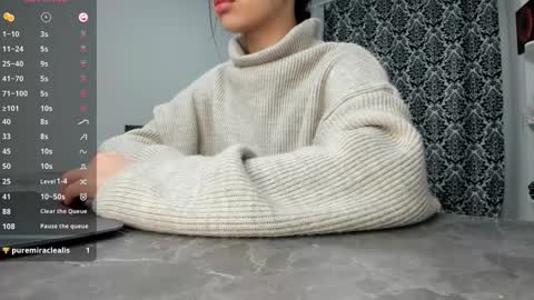 Lana online show from 12-25-24, 07:13