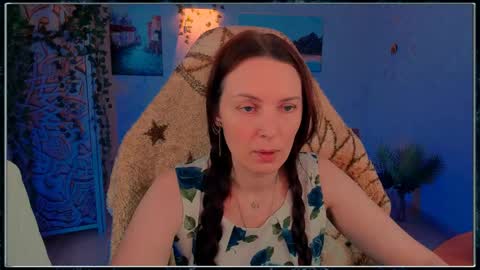 Snapshot of lanaradiance chatting on 06-08-26, 02:28 Lana Radiance online show from 06-08-26, 02:28