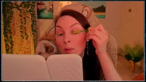 Snapshot of lanaradiance chatting on 06-14-26, 12:40 Lana Radiance online show from 06-14-26, 12:40
