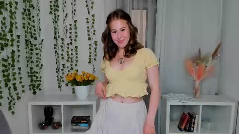 Snapshot of lanaroselle chatting on 06-24-26, 03:33 Lana online show from 06-24-26, 03:33