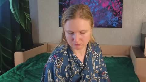 LanaviSmith online show from 02-04-26, 06:30