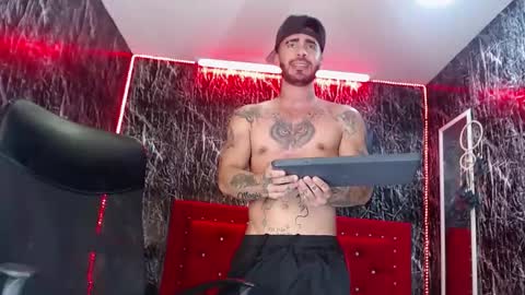 Snapshot of lancelot_benwick chatting on 02-18-25, 01:21 Lancelot Benwick online show from 02-18-25, 01:21