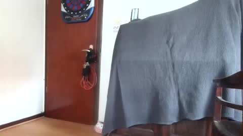 Snapshot of landos66 chatting on 02-09-25, 12:19 Clifhanger online show from 02-09-25, 12:19