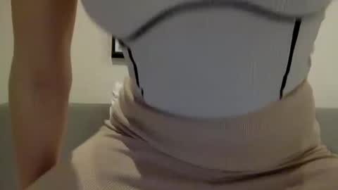 langoria online show from 12-23-25, 10:02