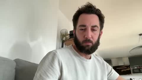 Snapshot of lanimalr chatting on 12-02-24, 11:01 Lanimal online show from 12-02-24, 11:01