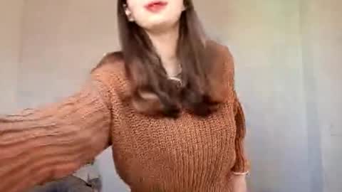 Taisia Tai online show from 11-25-25, 06:24